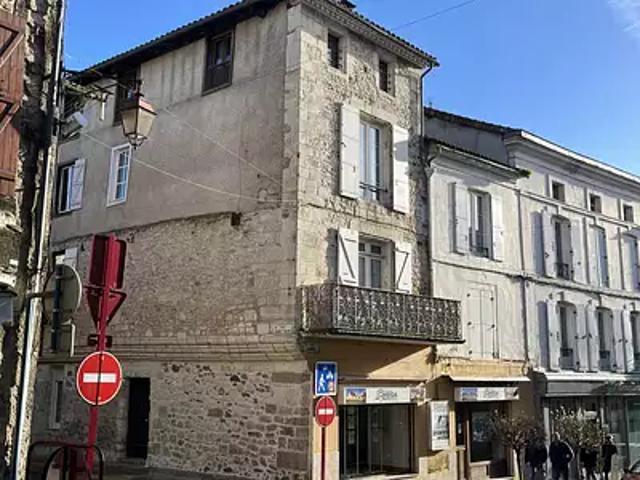 Appartement vente à Nontron