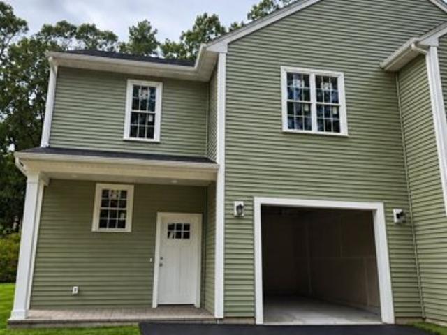 House for sale in Mansfield, Bristol County