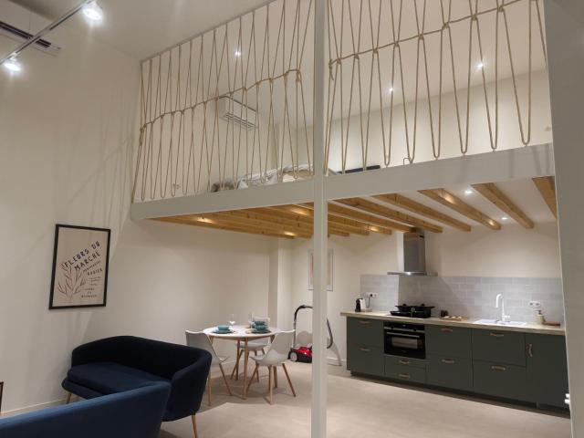 Appartement te huur in Binnenstad, Delft