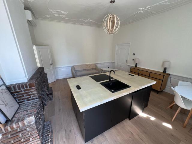 Appartement te huur in Binnenstad, Delft