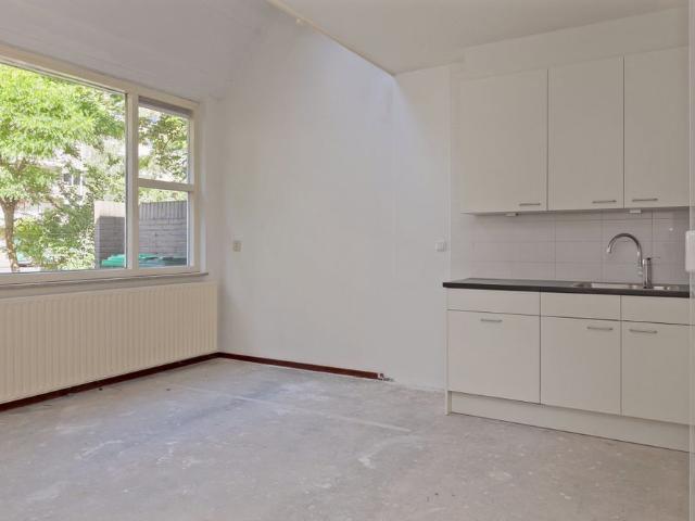 Woning te huur in Loosduinen, Zuid Holland