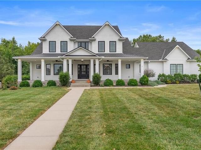 House for sale in Peculiar, Missouri