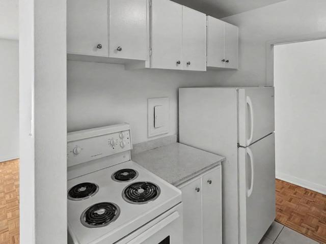 Apartment for rent in Mulhurst Bay, Ontario