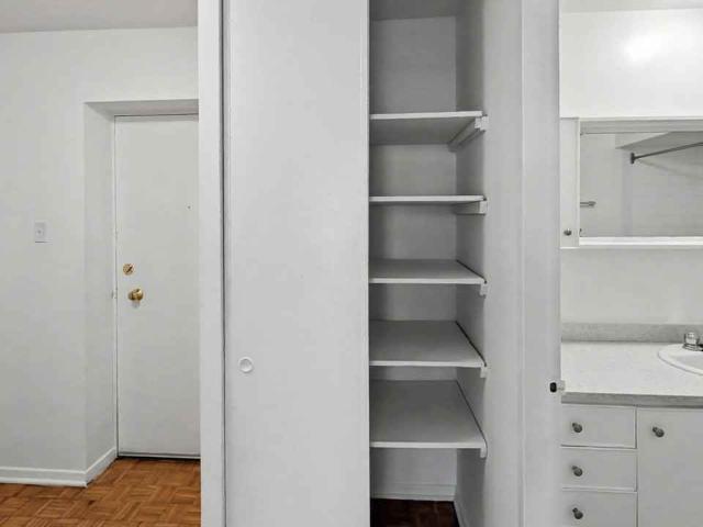 Apartment for rent in Mulhurst Bay, Ontario