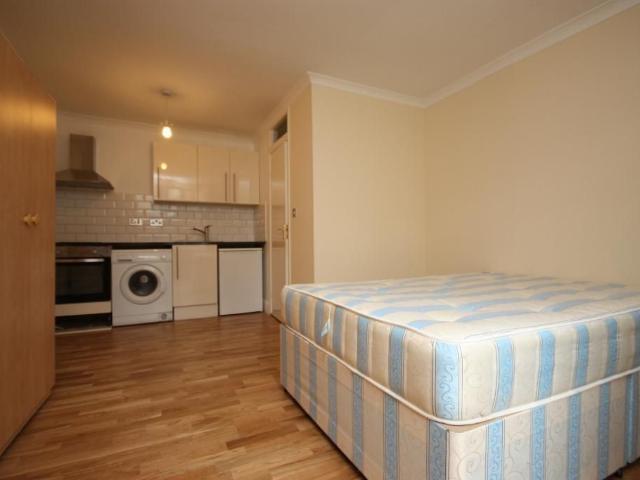 Studio for rent in Greater London