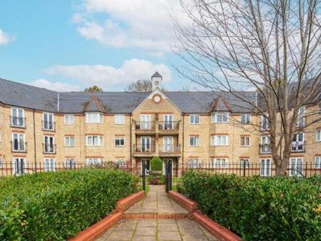 House for sale in North Watford, Watford