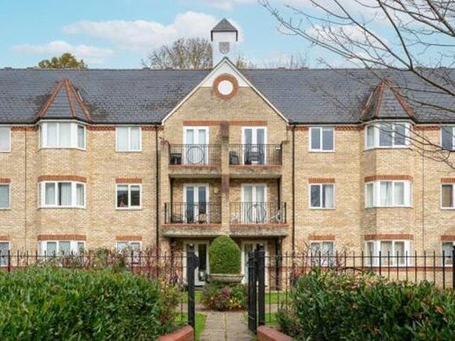 House for sale in North Watford, Watford