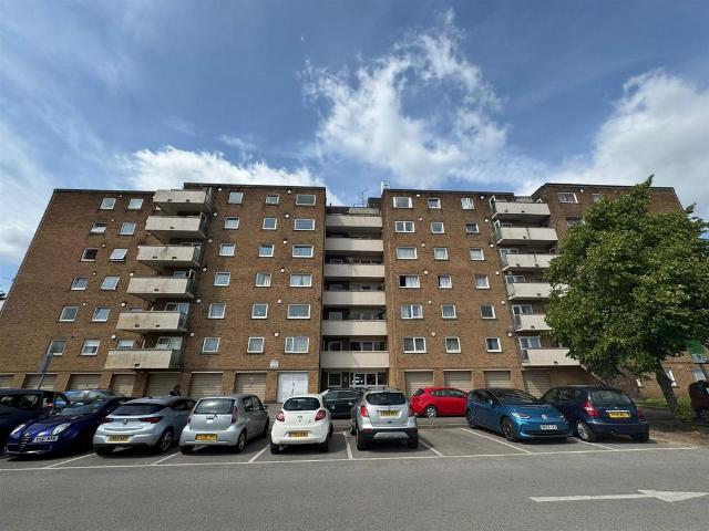 Apartment for rent in Abbey Park, Derby