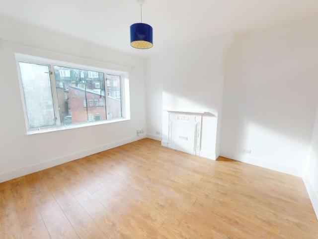 Apartment for rent in London Borough of Croydon, Norbury