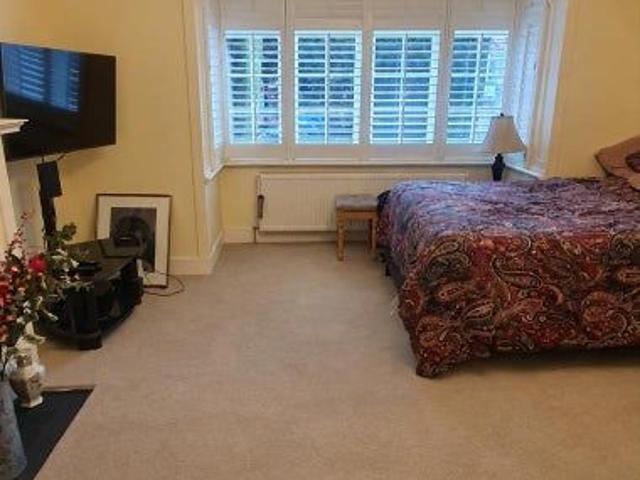 Room for rent in London Borough of Croydon, Greater London