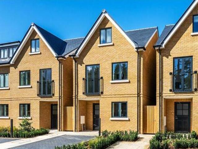 House for sale in Red Hill, Surrey