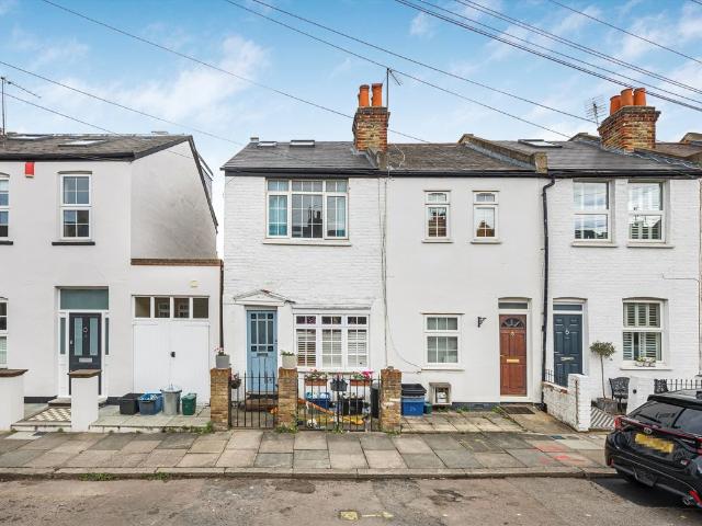 House for rent in Strawberry Hill, Greater London