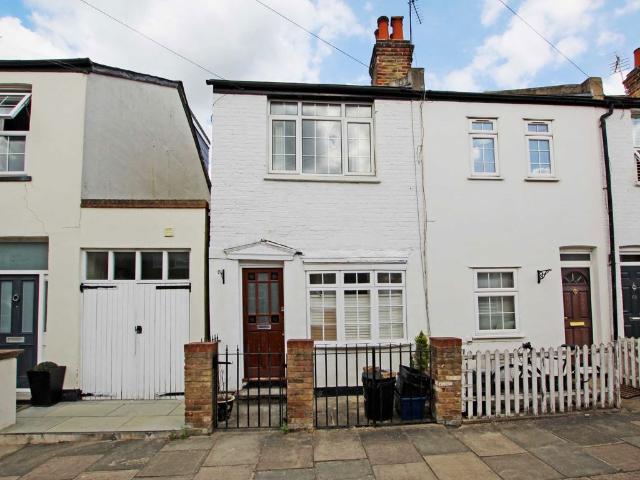 House for rent in Strawberry Hill, Greater London