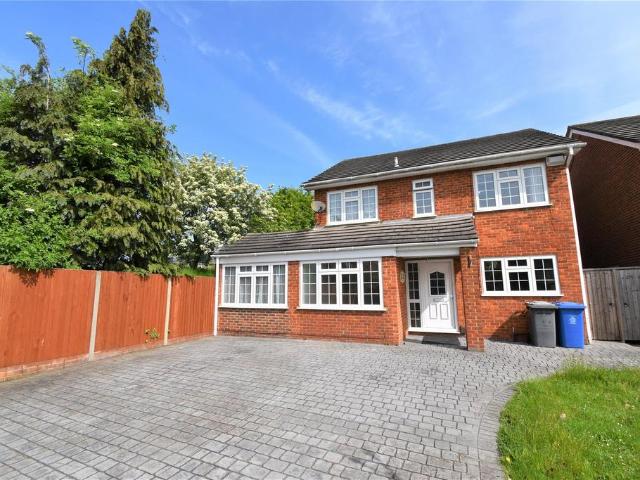 House for rent in Highway, Maidenhead