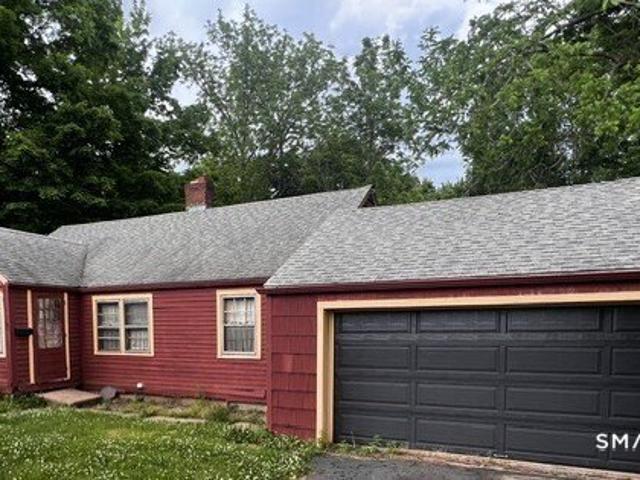 House for sale in Cromwell, Connecticut