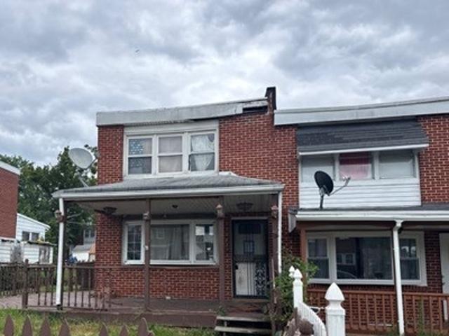 Townhouse for sale in Halethorpe, Maryland
