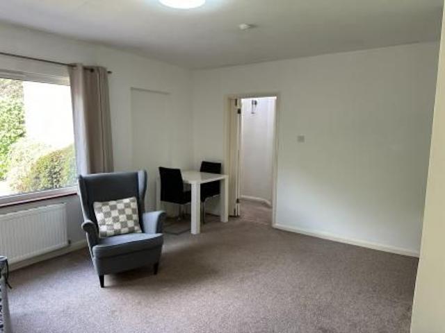 Room for rent in Maypole, Monks Orchard