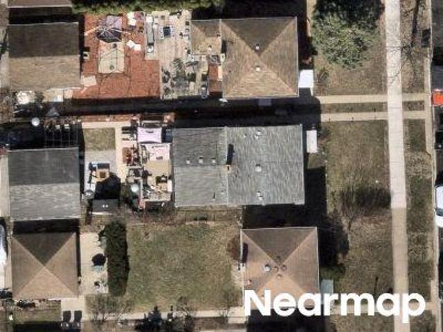 House for sale in Westchester, Illinois