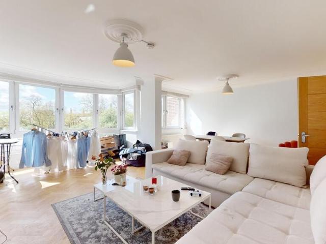 Apartment for rent in Paddington, Greater London