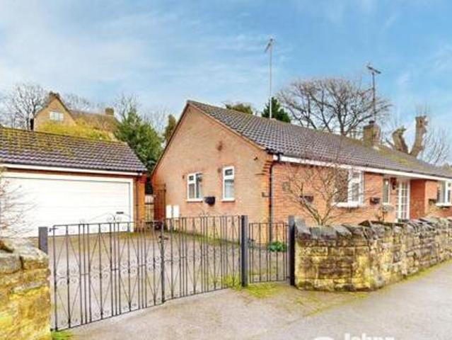 House for sale in Potters Corner, East Midlands