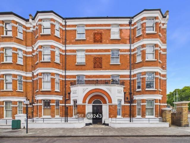 Apartment for rent in Brixton, Greater London