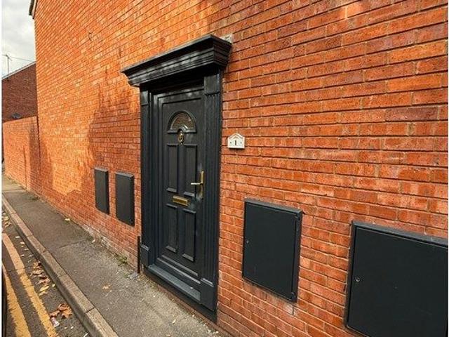 House for rent in Linden, Gloucester