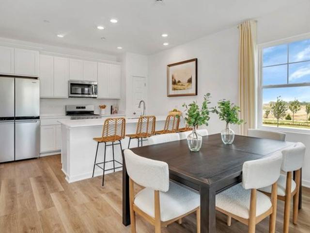 Townhouse for sale in Whitman, Washington