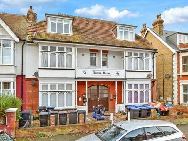 House for sale in Acol, Kent