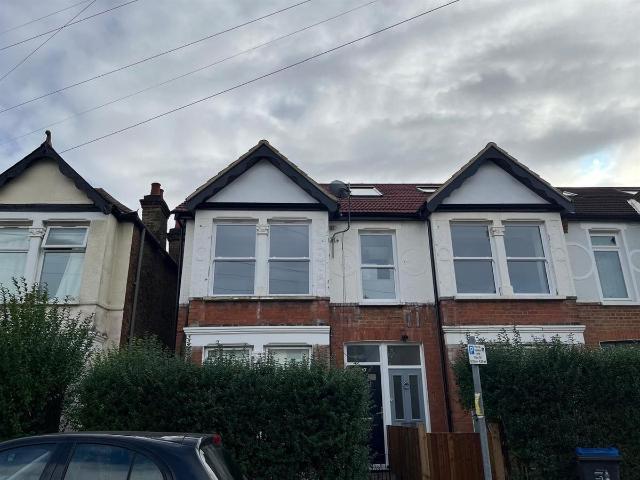 House for rent in London Borough of Merton, Collier's Wood