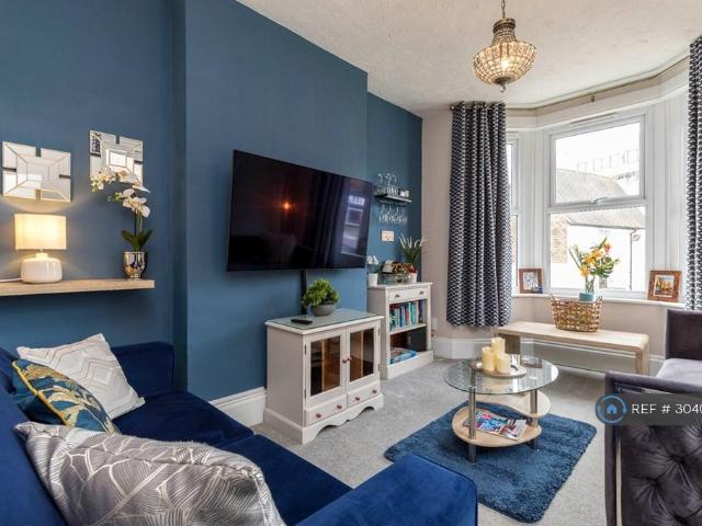 House for rent in New Town, Horsham