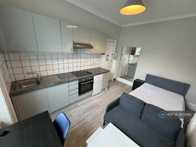 Apartment for rent in Brunswick, Brighton & Hove
