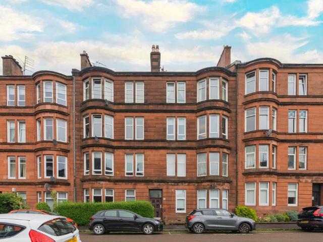 Apartment for rent in Shawmoss, Glasgow