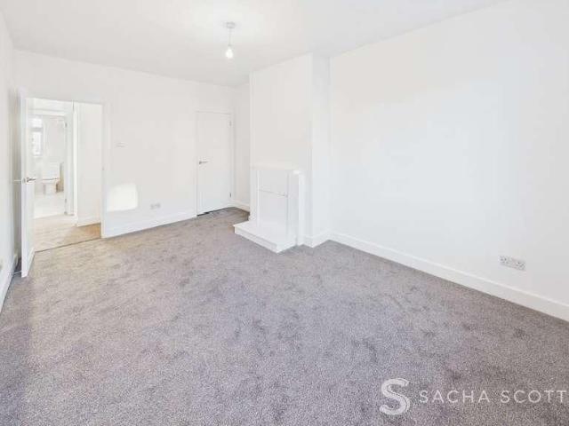 Apartment for rent in Banstead, Reigate and Banstead