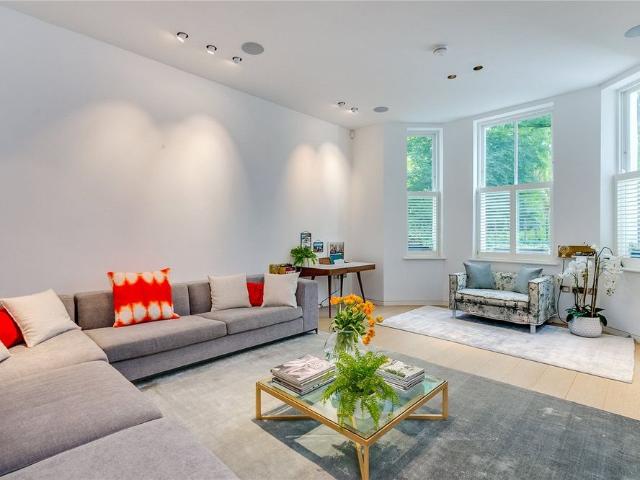 Apartment for rent in Cat Hill, Isle Of Man