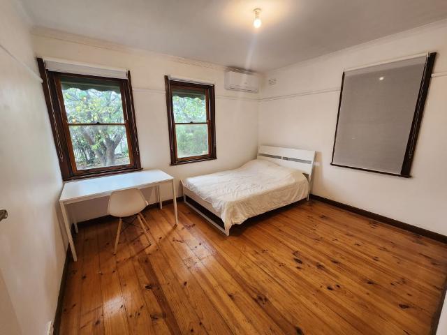 Room for rent in Geelong, Victoria