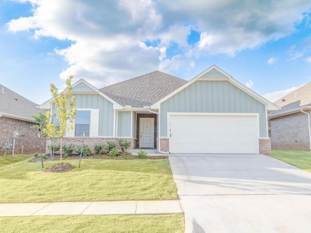 House for sale in Yukon, Oklahoma