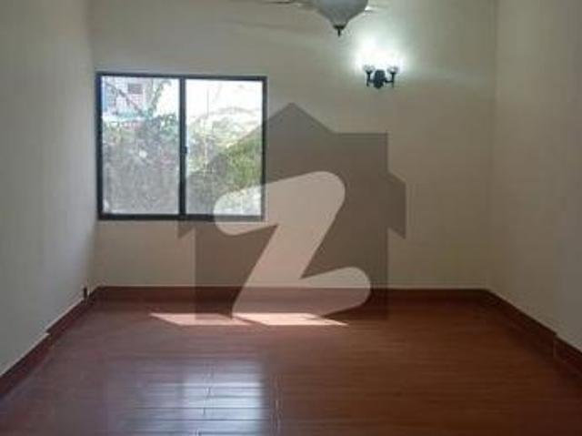 Apartment for rent in Clifton, North Waziristan