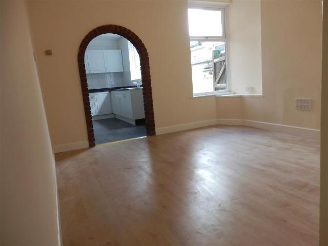 House for rent in Chilvers Coton, Camp Hill
