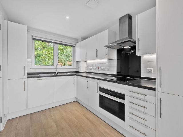 Apartment for rent in London Borough of Wandsworth, Greater London
