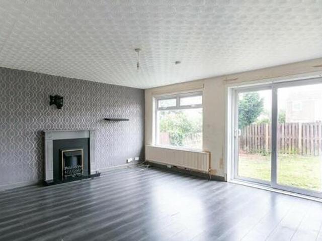 House for sale in Livingston