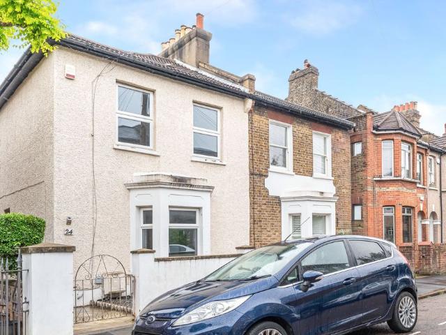 House for rent in London Borough of Merton, Greater London