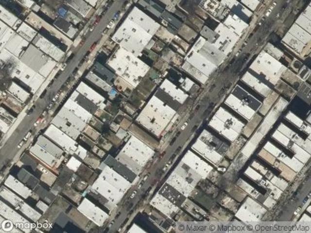 House for sale in Queens, Arverne