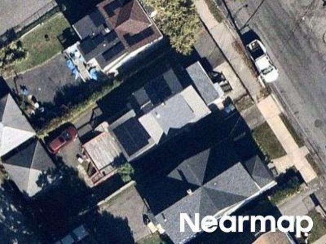 House for sale in Bridgeport
