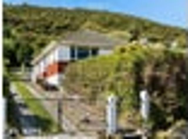 House for rent in Otakou