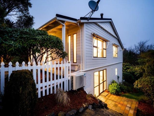 House for rent in Otakou