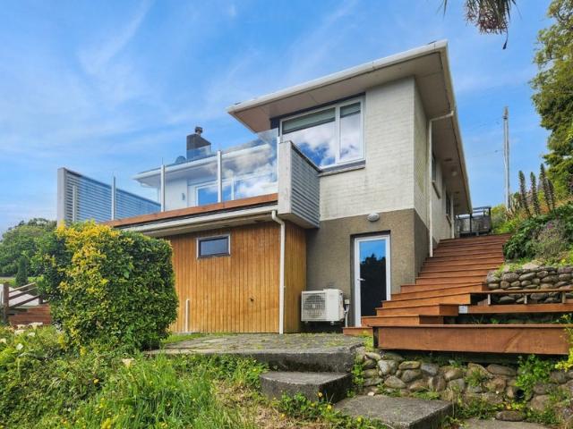 House for rent in Days Bay, Wellington