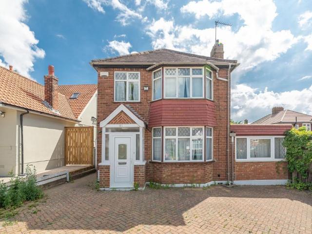 House for rent in London Borough of Barnet, Greater London