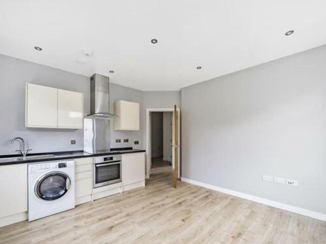 House for sale in Pouchen End, Hertfordshire