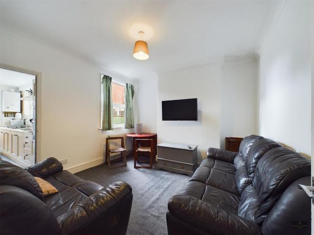 Apartment for rent in Watergate, Devon