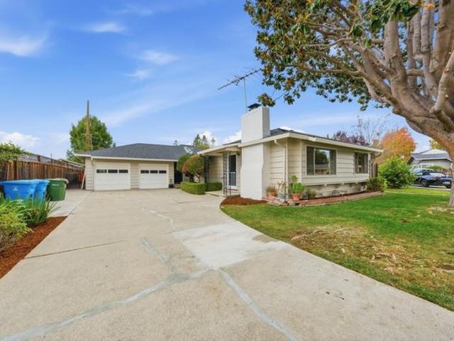 House for sale in Santa Clara, Santa Clara County